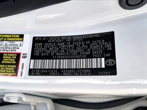 Used 2025 Toyota Camry LE FWD image 32