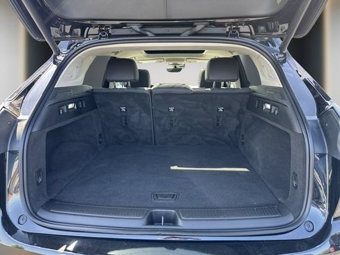 Used 2023 Buick Envision Avenir AWD/4WD image 14