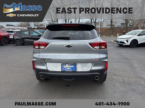 Used 2023 Chevrolet TrailBlazer RS w/ Sun and Liftgate Package image 6