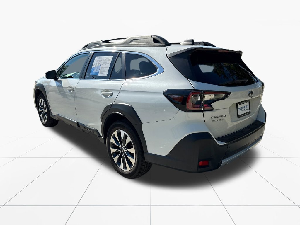 Used 2024 Subaru Outback Limited AWD/4WD image 6