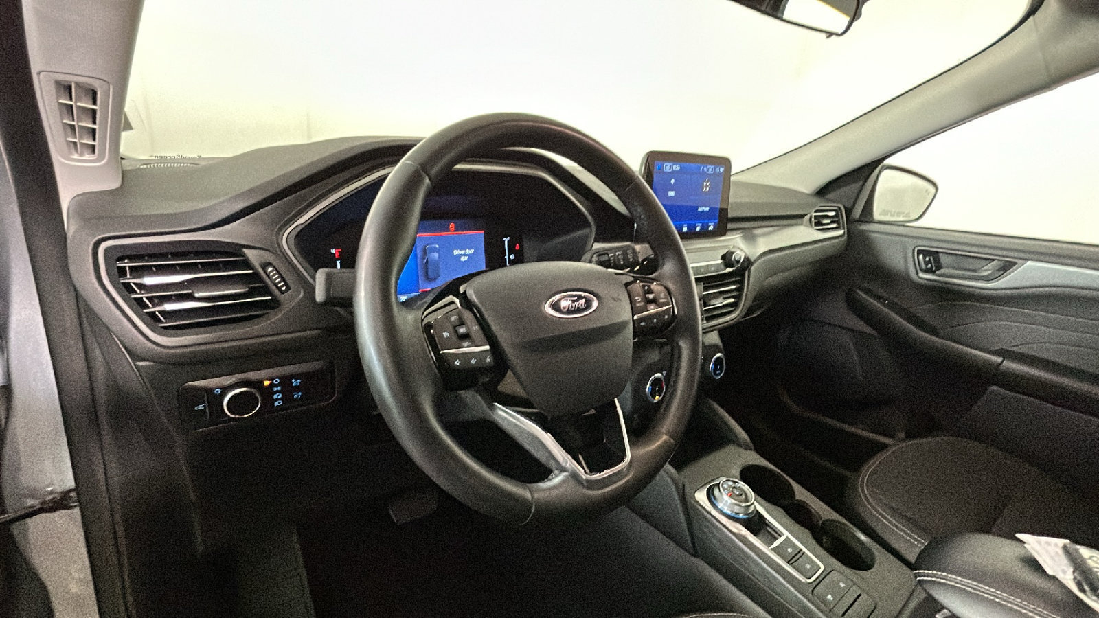 Used 2024 Ford Escape Active AWD/4WD image 15