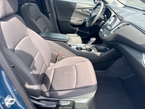 Used 2025 Chevrolet Malibu LT FWD image 29
