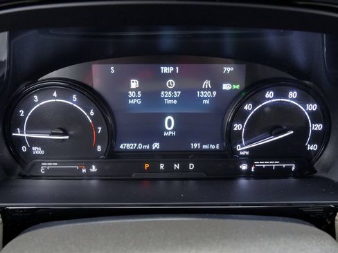 Used 2021 Lincoln Corsair AWD w/ Equipment Group 101A image 25