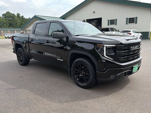 Used 2023 GMC Sierra 1500 Elevation AWD/4WD image 7
