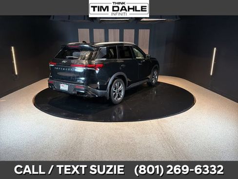 Used 2023 INFINITI QX60 Luxe AWD/4WD image 5