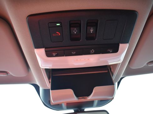 New 2026 Nissan Rogue Platinum image 46