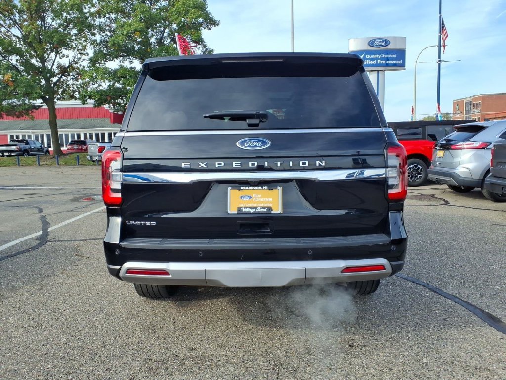 Certified 2023 Ford Expedition Limited AWD/4WD image 8