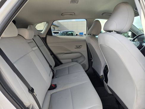 Used 2025 Hyundai Kona SEL AWD/4WD image 25
