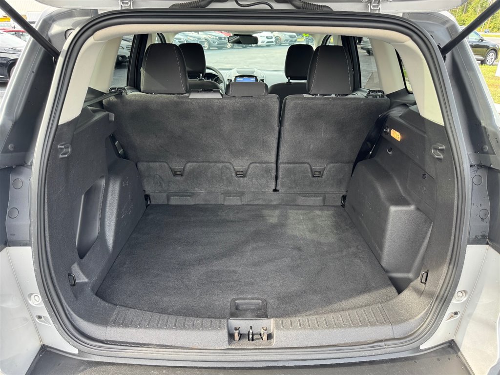 Used 2019 Ford Escape SE FWD image 24