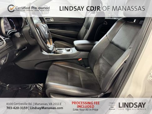 Used 2022 Jeep Grand Cherokee Laredo X AWD/4WD image 17