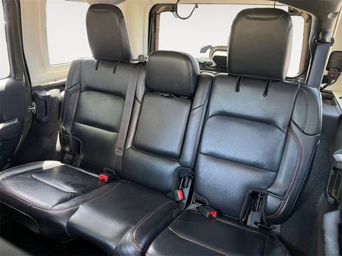 Used 2020 Jeep Wrangler Unlimited Rubicon w/ Uconnect 4C Nav & Sound Group image 13