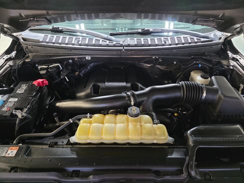 Used 2019 Ford Expedition XLT w/ Equipment Group 202A image 42