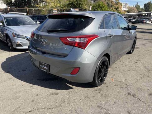 Used 2016 Hyundai Elantra GT w/ Option Group 02 image 4