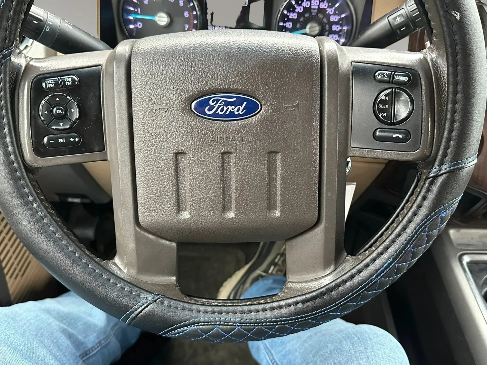 Used 2015 Ford F250 Lariat w/ Lariat Ultimate Package AWD/4WD image 30