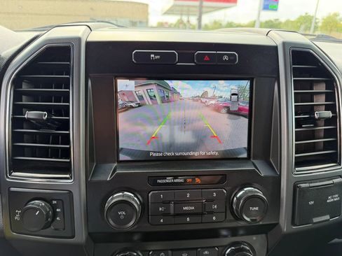 Used 2019 Ford F150 XLT w/ Equipment Group 302A Luxury AWD/4WD image 19