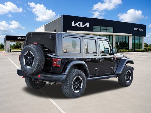 Used 2018 Jeep Wrangler Unlimited Rubicon AWD/4WD image 5