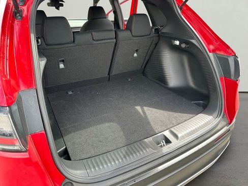 Certified 2025 Honda HR-V Sport image 30