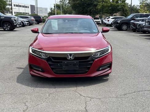 Used 2018 Honda Accord Sport image 6