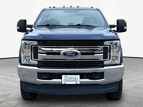 Used 2019 Ford F250 XL w/ STX Appearance Package AWD/4WD image 3
