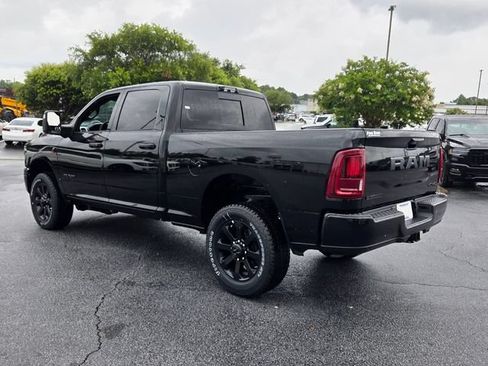 New 2026 RAM 2500 Big Horn AWD/4WD image 9