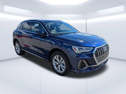 Certified 2025 Audi Q3 2.0T Premium w/ Convenience Package