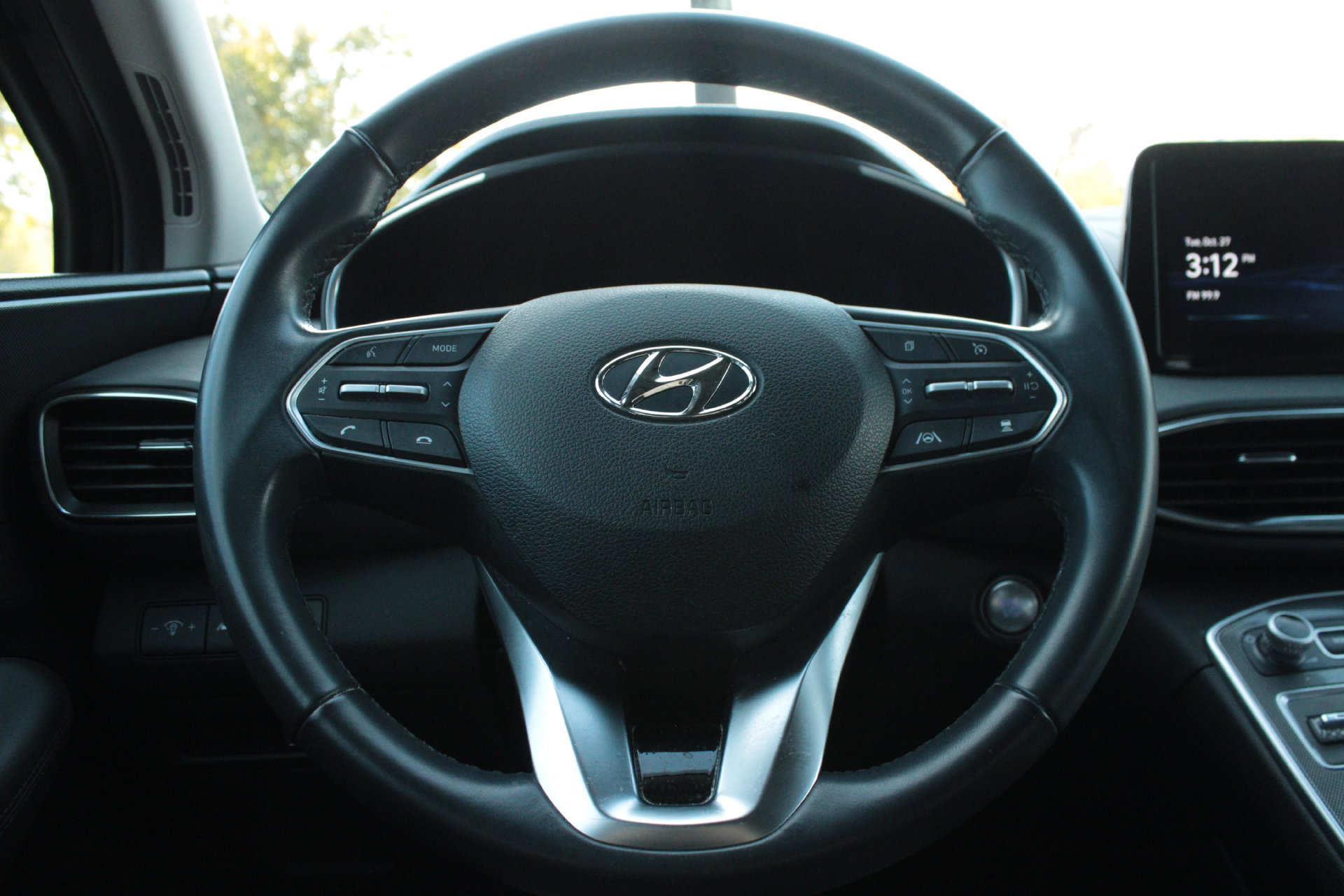 Used 2023 Hyundai Santa Fe SEL AWD/4WD image 35