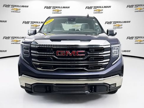 Used 2025 GMC Sierra 1500 SLT AWD/4WD image 2