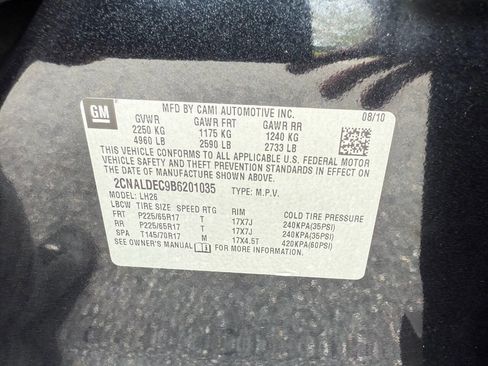 Used 2011 Chevrolet Equinox LT w/ Driver Convenience Package image 48