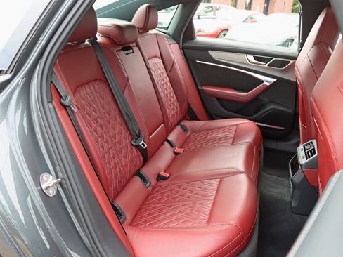 Used 2021 Audi S6 Premium Plus w/ S6 Executive Package AWD/4WD image 33