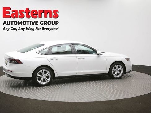 Used 2025 Honda Accord LX image 41