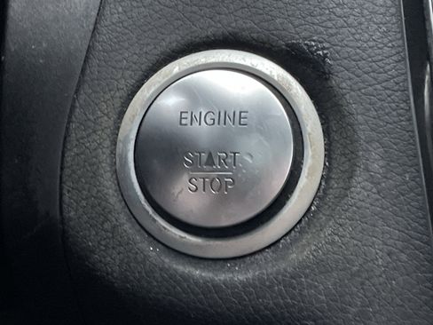 Used 2018 Mercedes-Benz C 43 AMG 4MATIC Sedan image 29