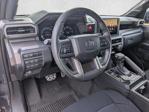 Used 2024 Toyota Tacoma TRD Sport w/ TRD Sport Upgrade Package image 10