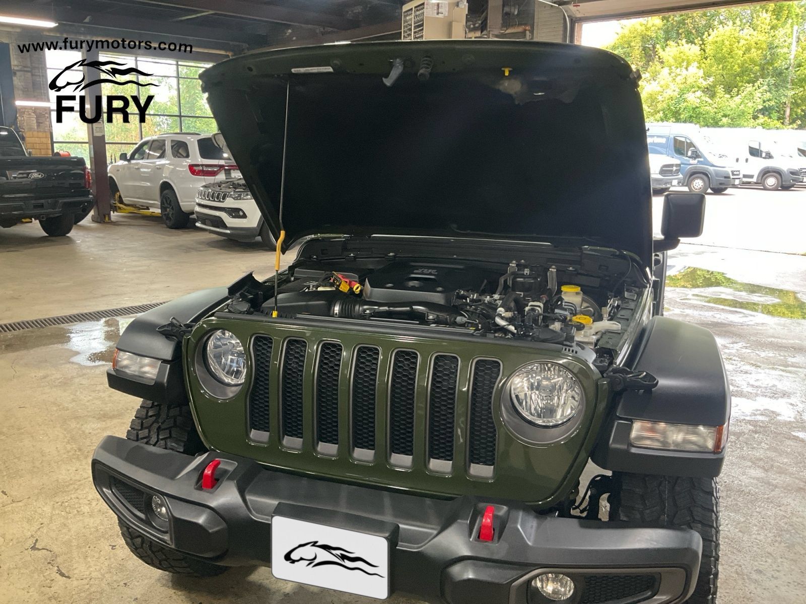 Used 2021 Jeep Wrangler Unlimited Rubicon w/ Cold Weather Group AWD/4WD image 33