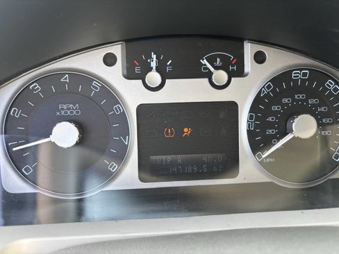 Used 2010 Mercury Mariner 2WD image 10