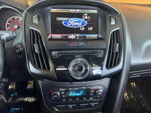 Used 2013 Ford Focus ST FWD image 28