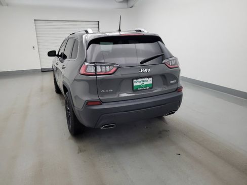 Used 2021 Jeep Cherokee Latitude Lux w/ Comfort/Convenience Group AWD/4WD image 6