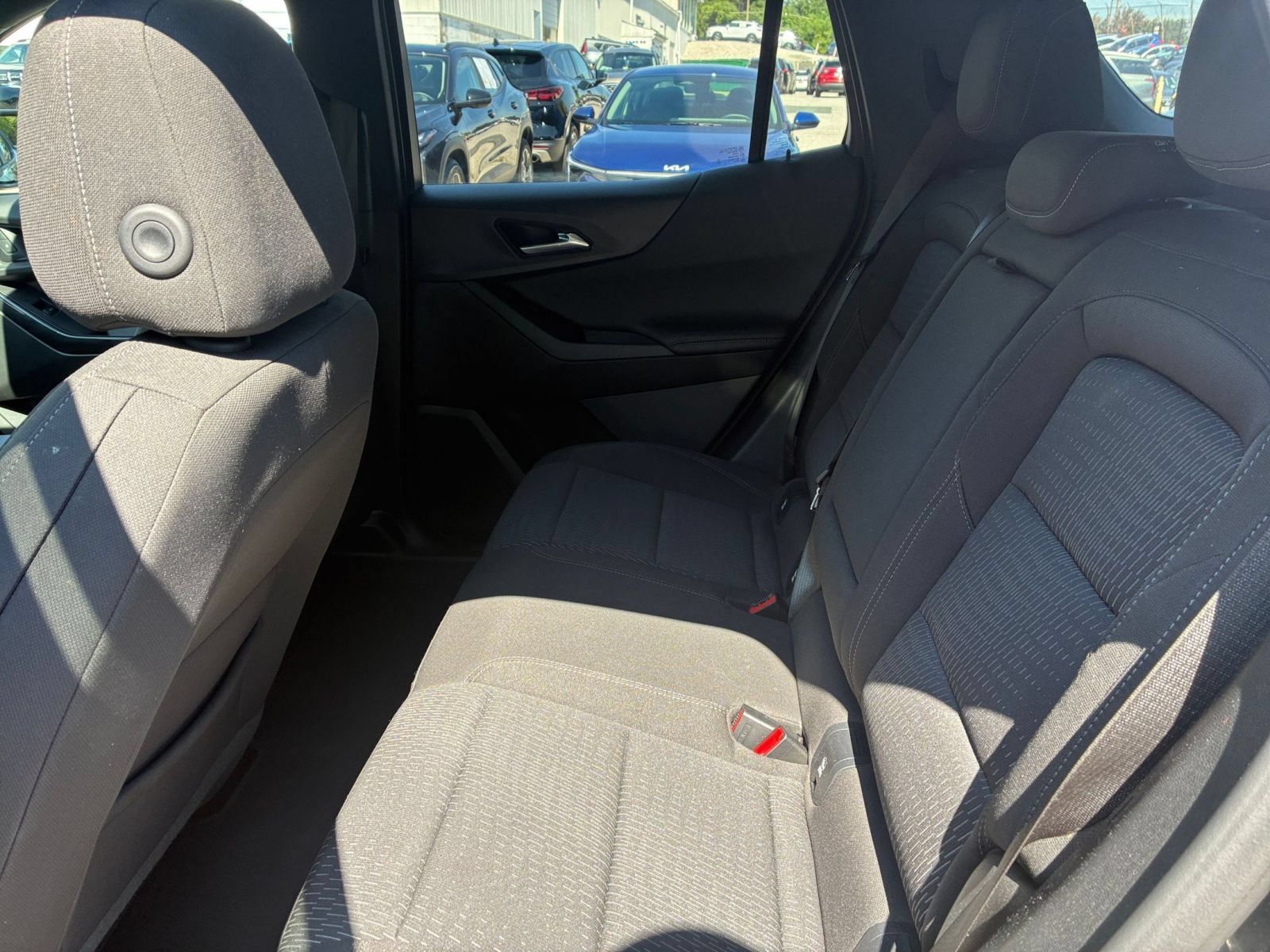Used 2025 Chevrolet Equinox LT FWD image 20
