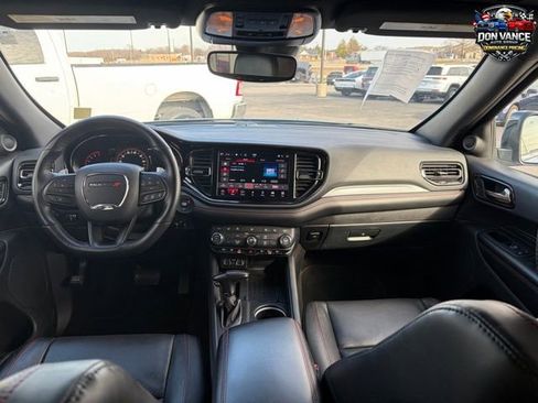 Used 2025 Dodge Durango GT AWD/4WD image 12