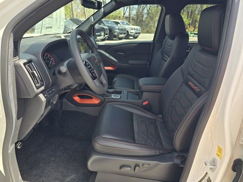 New 2026 Nissan Frontier PRO-4X image 13