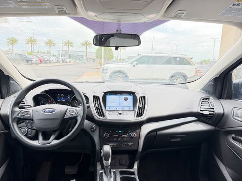 Used 2019 Ford Escape SE FWD image 20
