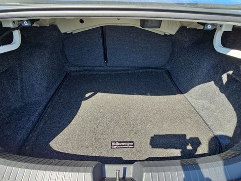 Used 2023 Volkswagen Jetta Sport image 12