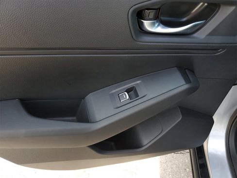 Used 2024 Honda Accord Sport image 16