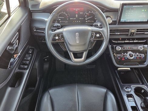 Used 2021 Lincoln Corsair STANDARD AWD w/ Equipment Group 101A image 11