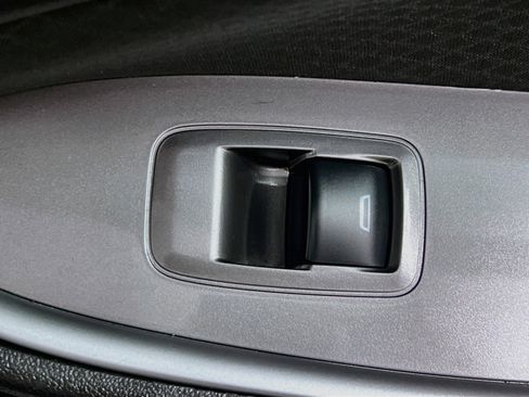Used 2023 Chevrolet Malibu LT FWD image 31