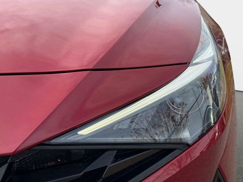 Certified 2023 Hyundai Elantra SEL image 10