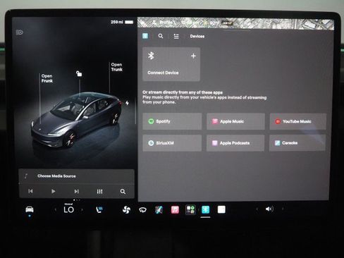 Used 2025 Tesla Model 3 Performance AWD/4WD image 30
