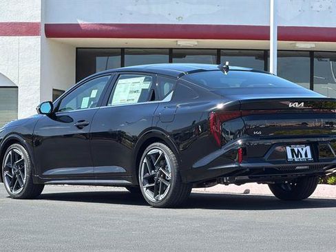New 2026 Kia K4 GT-Line FWD image 6