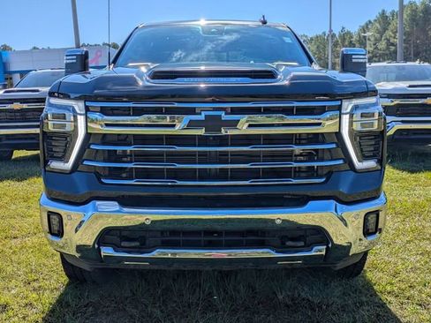New 2025 Chevrolet Silverado 2500 LTZ w/ LTZ Convenience Package image 6