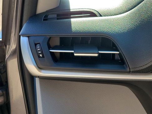 Used 2024 Toyota Sienna XLE image 34