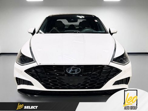 Used 2020 Hyundai Sonata Limited FWD image 2